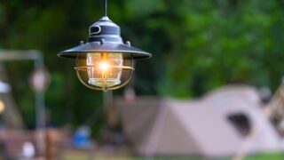 キャンプ用LEDランタンの選び方｜明るさ・種類・使い方を初心者向けに解説 